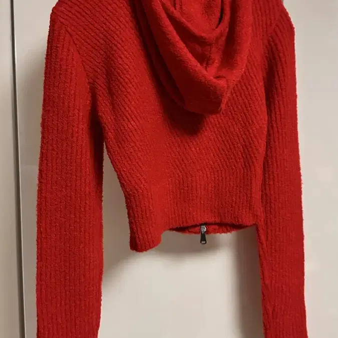 베이컨트 아카이브 MORO KNITTED HOODIE RED