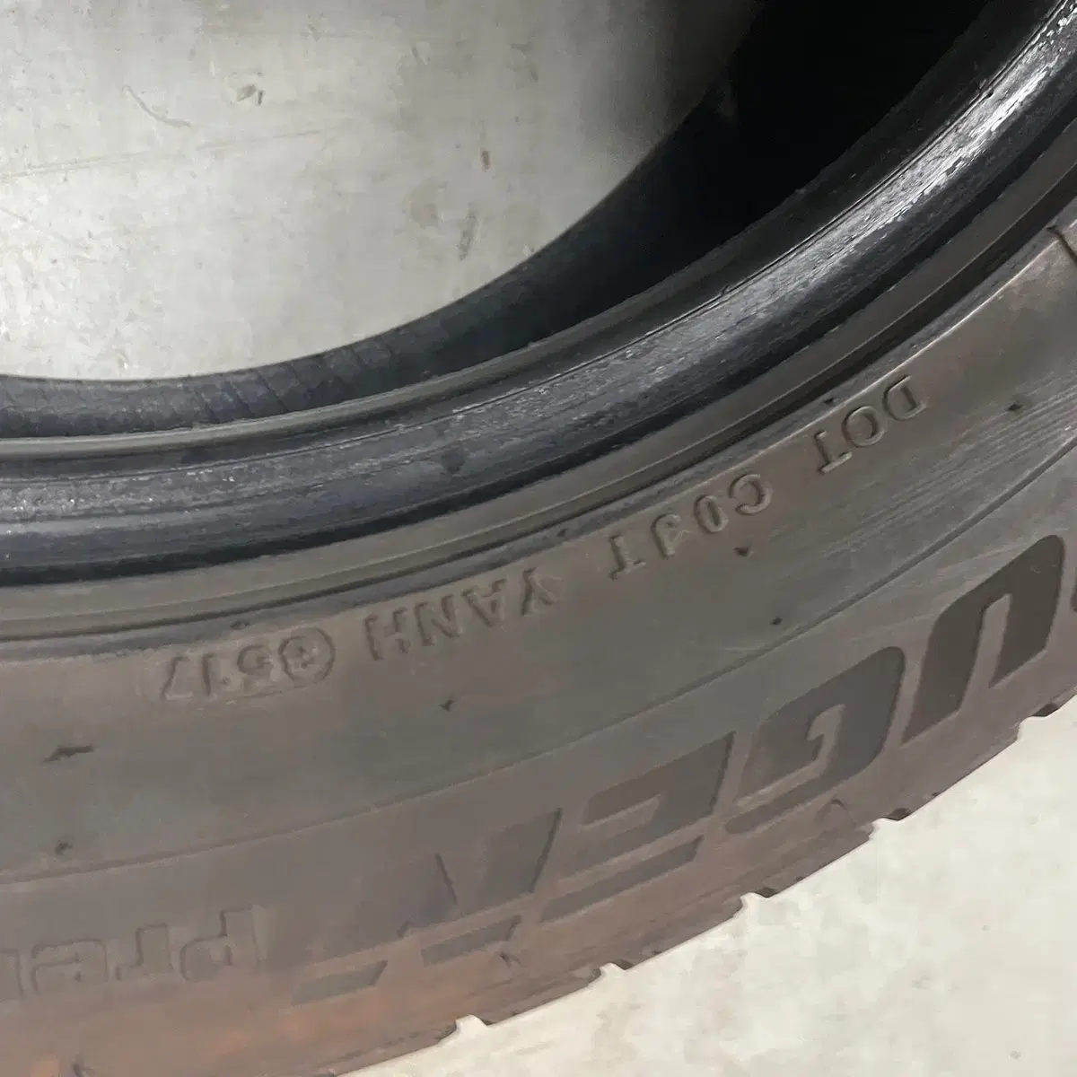 235/55R19 금호타이어 크루젠프리미어 중고타이어 당일장착