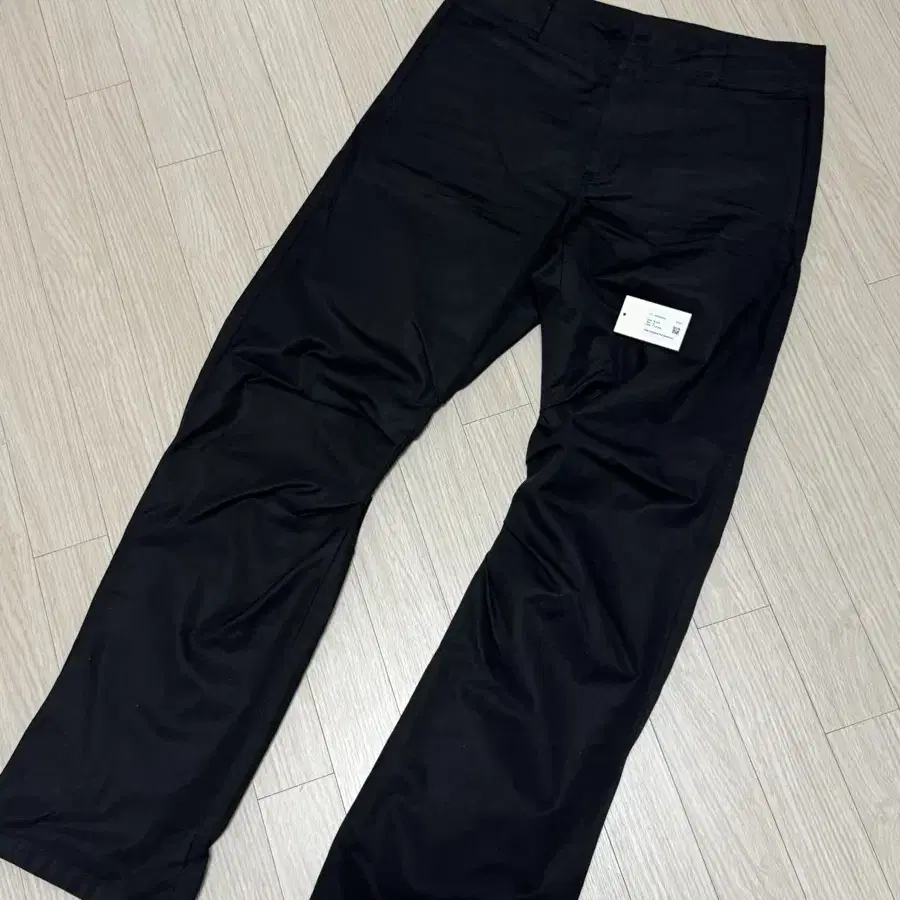 [M] paf 7.0 trousers right 블랙 포스트아카이브팩션