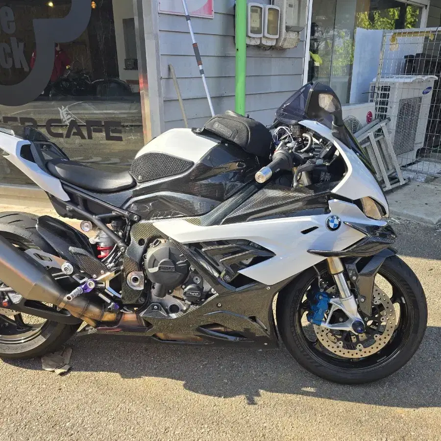 s1000rr m팩 23년식 카본팩 팝니다