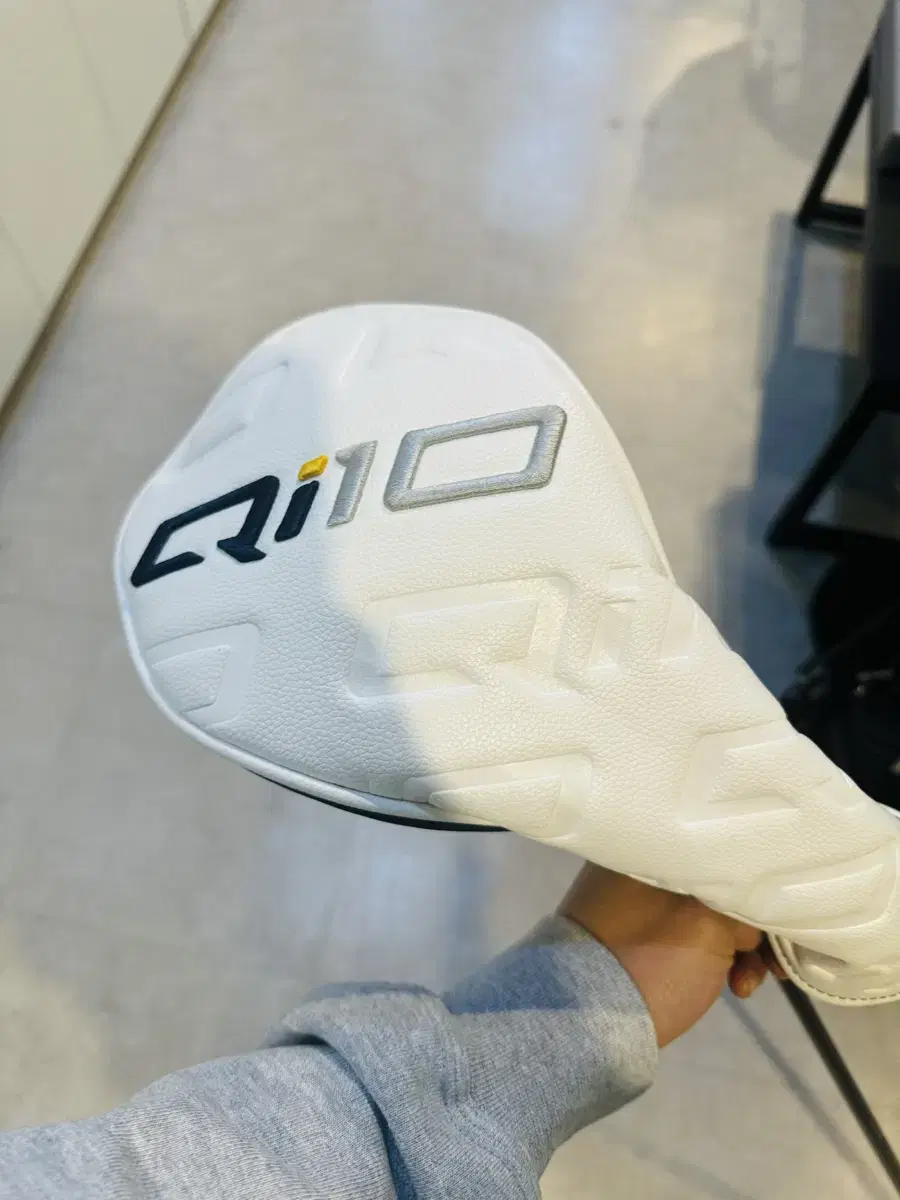 TaylorMade Qi10 9 Degree Ventus Bloo 6s