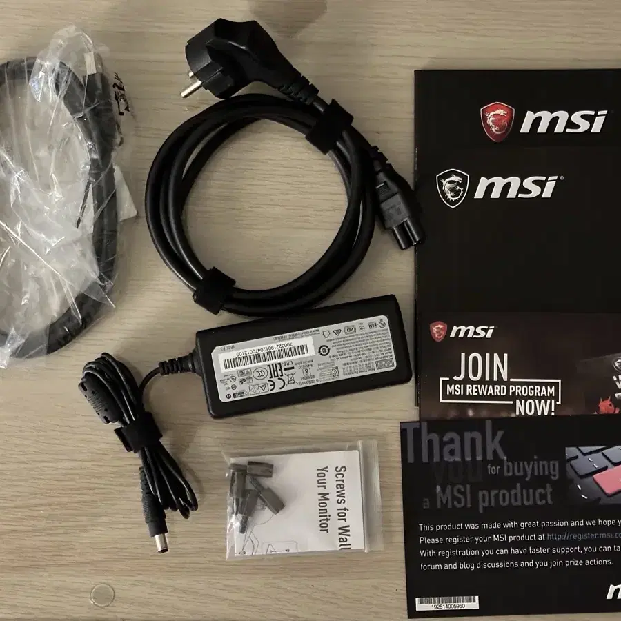 MSI Optix MAG274QRF-QD 27인치 모니터