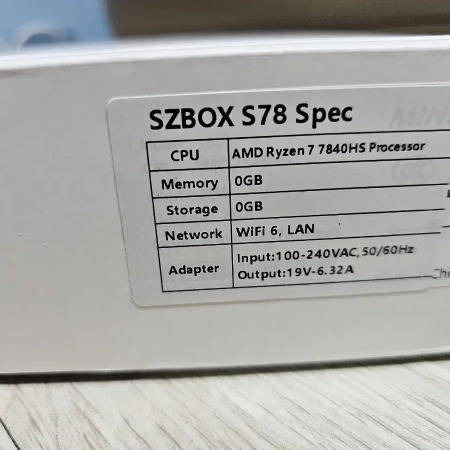 SZBOX S78 AMD 7840HS 미니PC 16GB 512GB