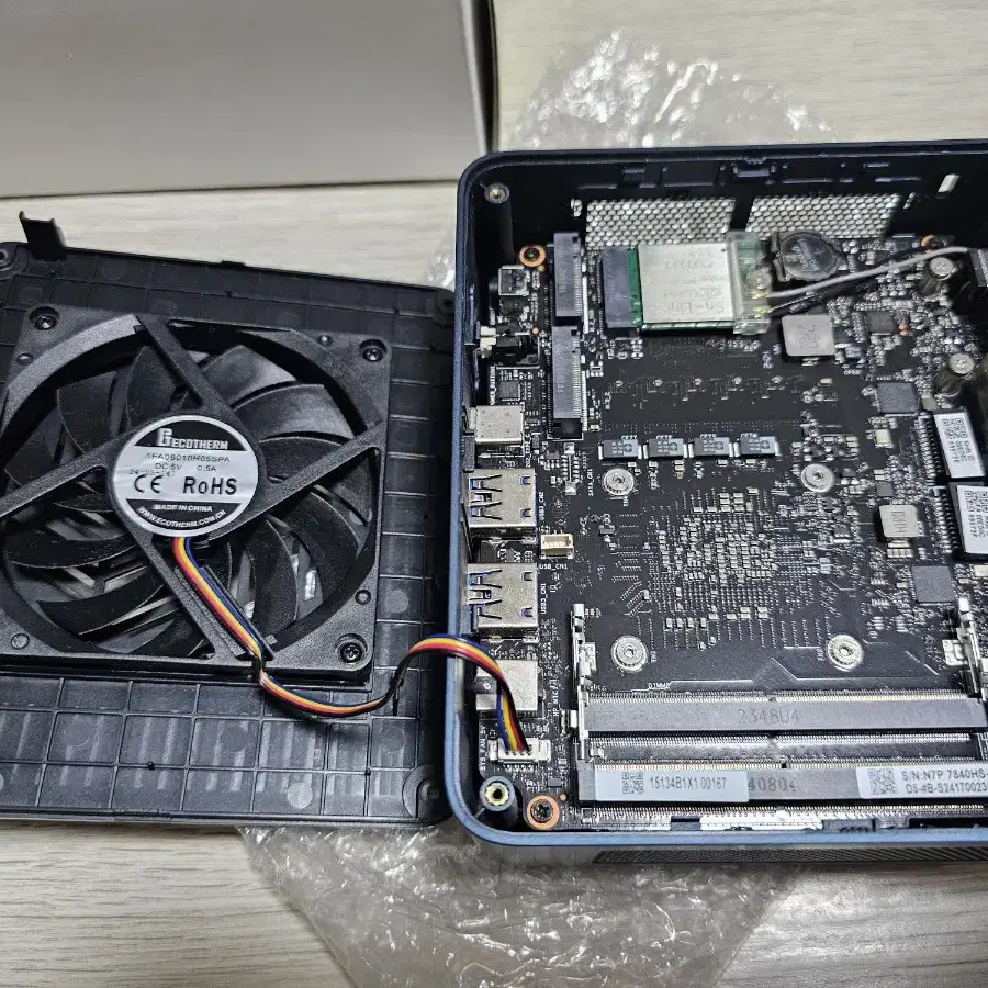 SZBOX S78 AMD 7840HS 미니PC 16GB 512GB