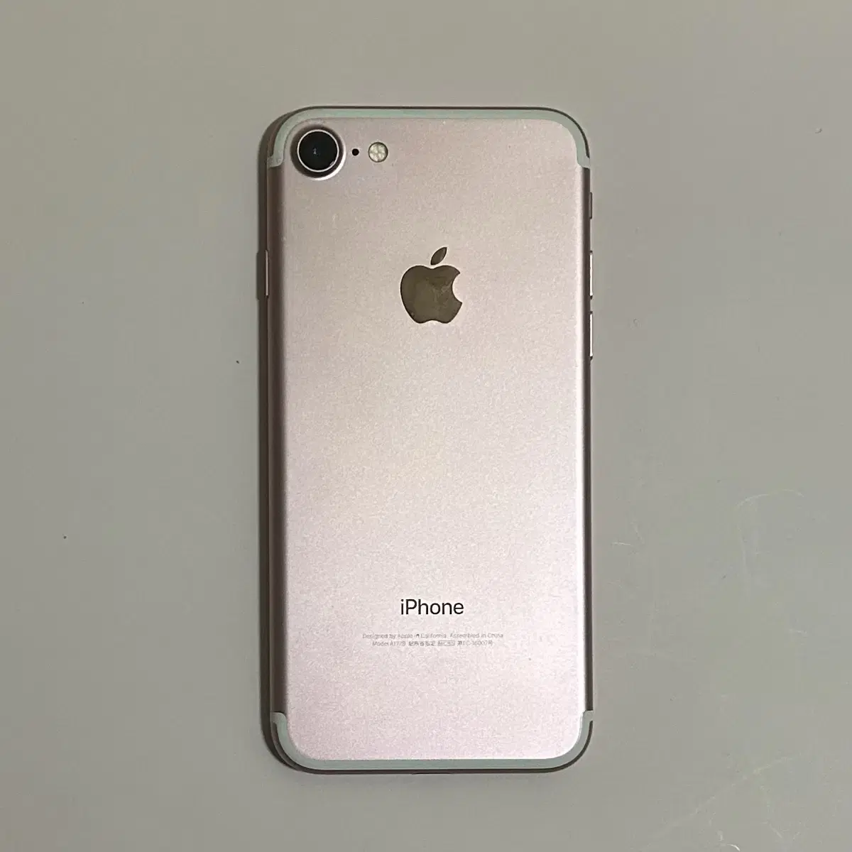 iPhone 7 Rose Gold 128GB for sale