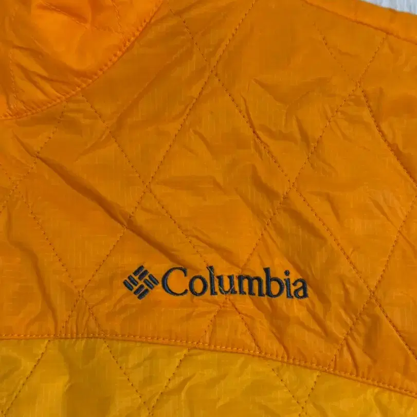 Columbia 컬럼비아 아웃도어 옴니히트 기능성 경량 패딩 점퍼