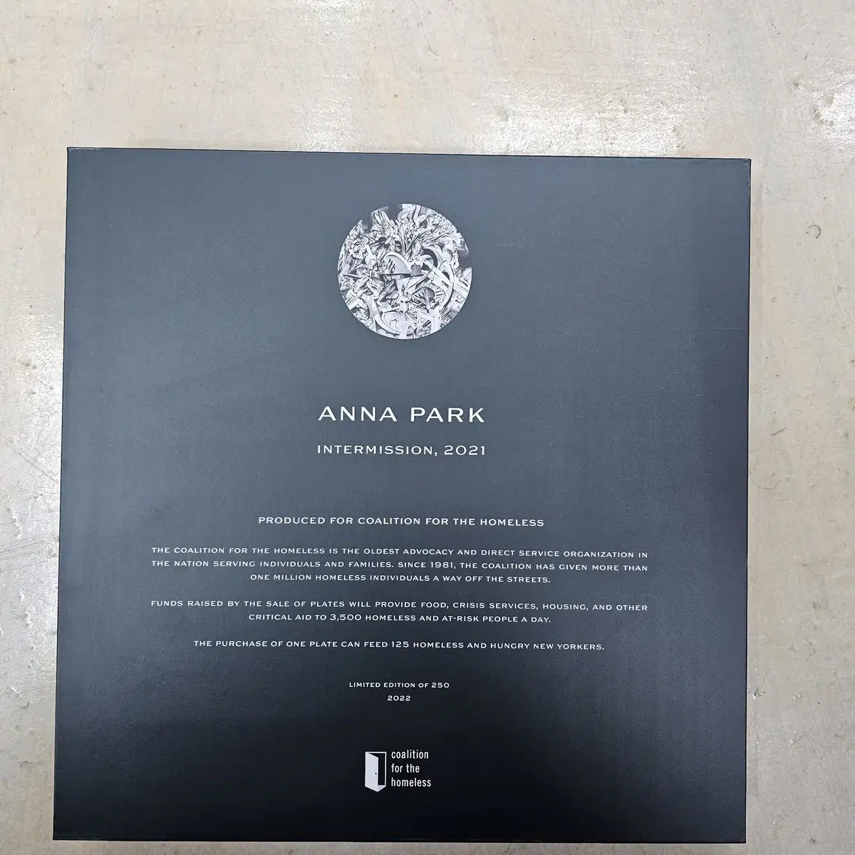 Anna Park 한정판 아티스트 접시 안나 박 Artist Plate