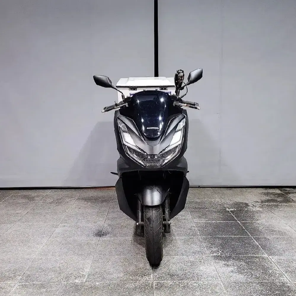 PCX125 ABS 2021년식 배달세팅 1만대 깔끔한 차량 판매합니다