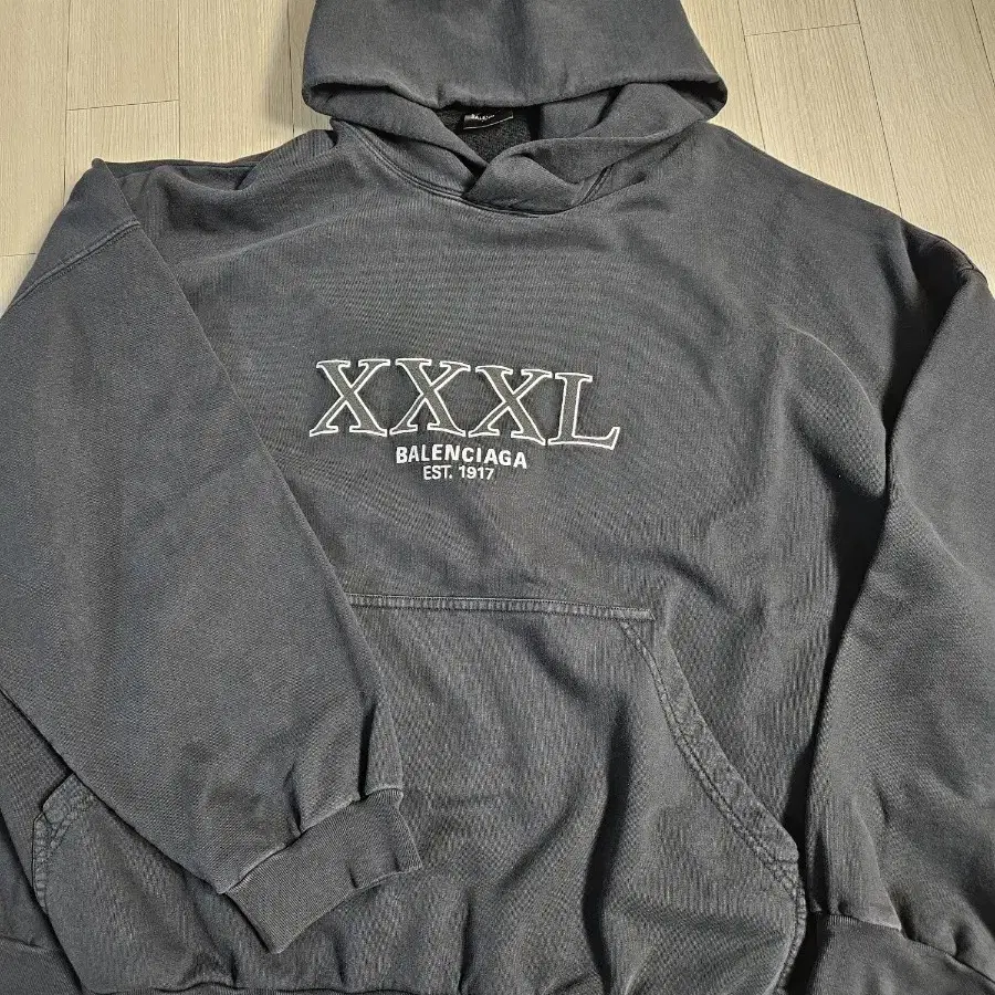 발렌시아가 XXXL (3XL) 라지핏 후드