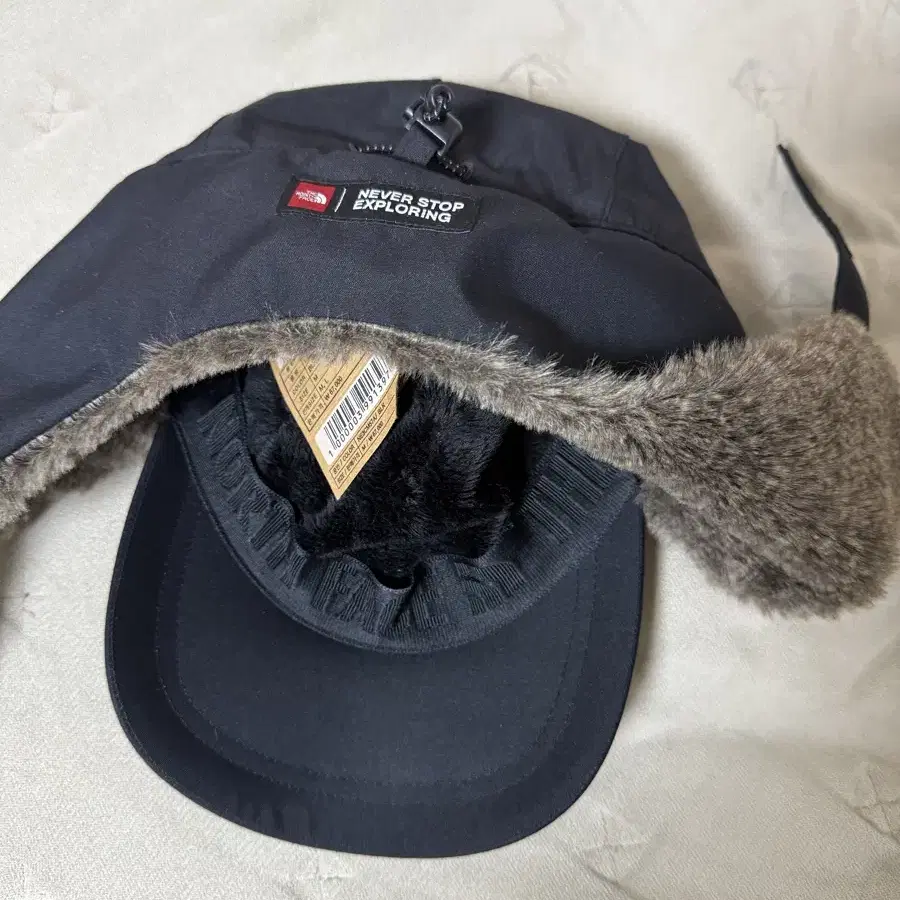 노스페이스 dryvent earmuff cap 블랙