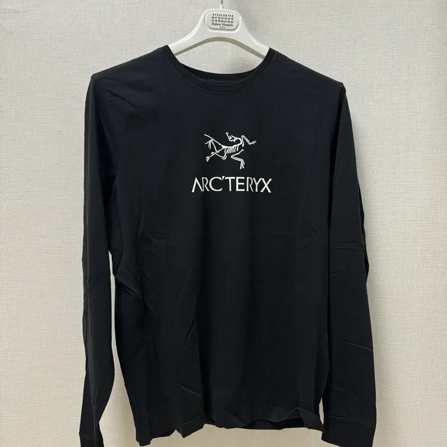 아크테릭스 롱슬리브 arcteryx