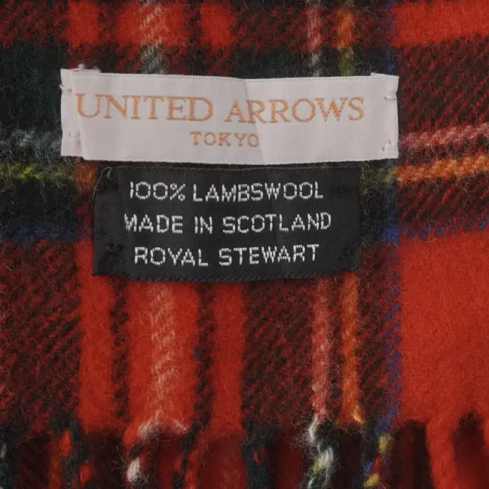 United Arrows muffler (Scotland made)