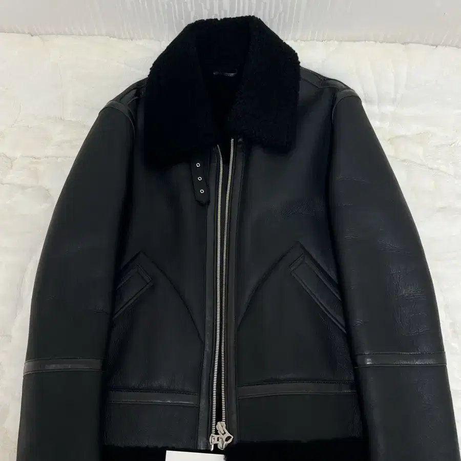 신흥사(현 딤스킨) soft shearling 무스탕 새제품