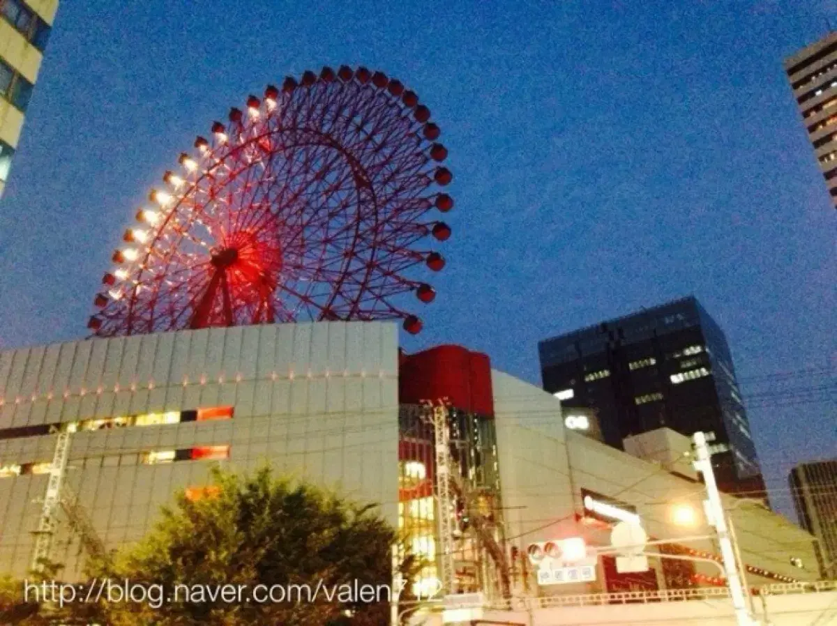 헵 파이브 관람차 성인 2명 이용권 오사카 햅 파이브