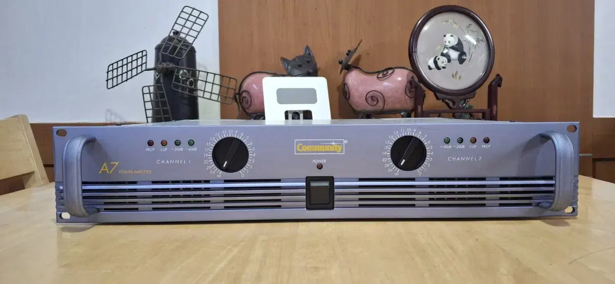 Community A7 POWER AMP usa