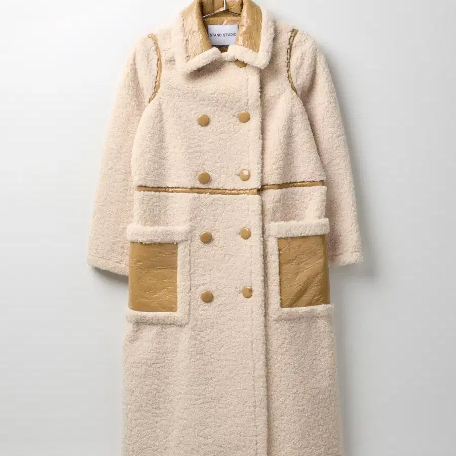 STAND STUDIO 스탠드 스튜디오  Faux Shearling Do