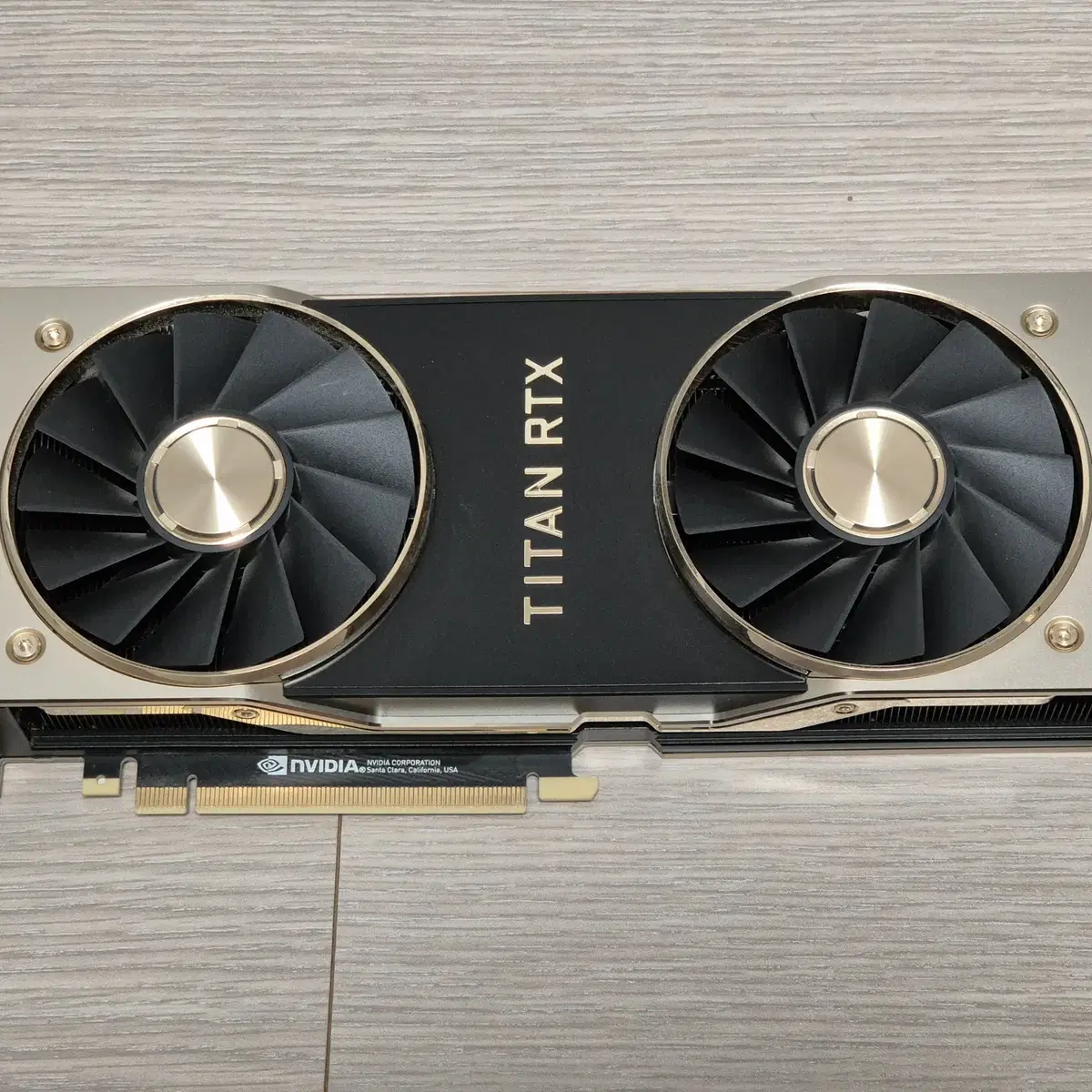 그래픽카드 nVidia Titan RTX