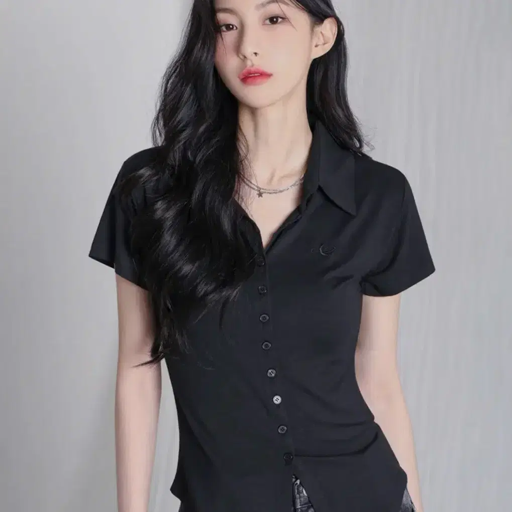 어반드레스 반소매 티셔츠 Sopy Collar Short-Sleeve