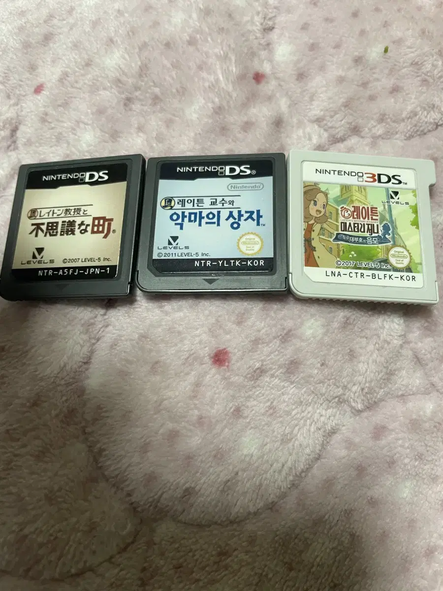 닌텐도 ds 3ds 일판 레이튼 교수 관련칩