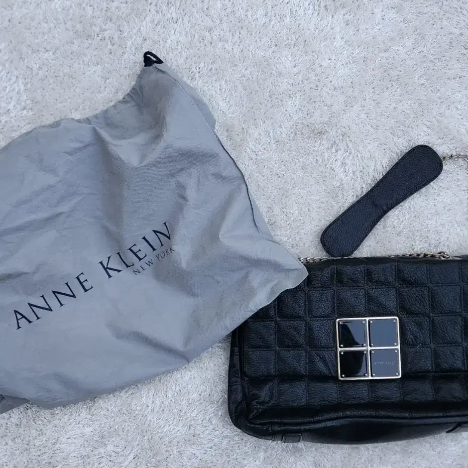 (ANNE KLEIN) 체인백 블랙