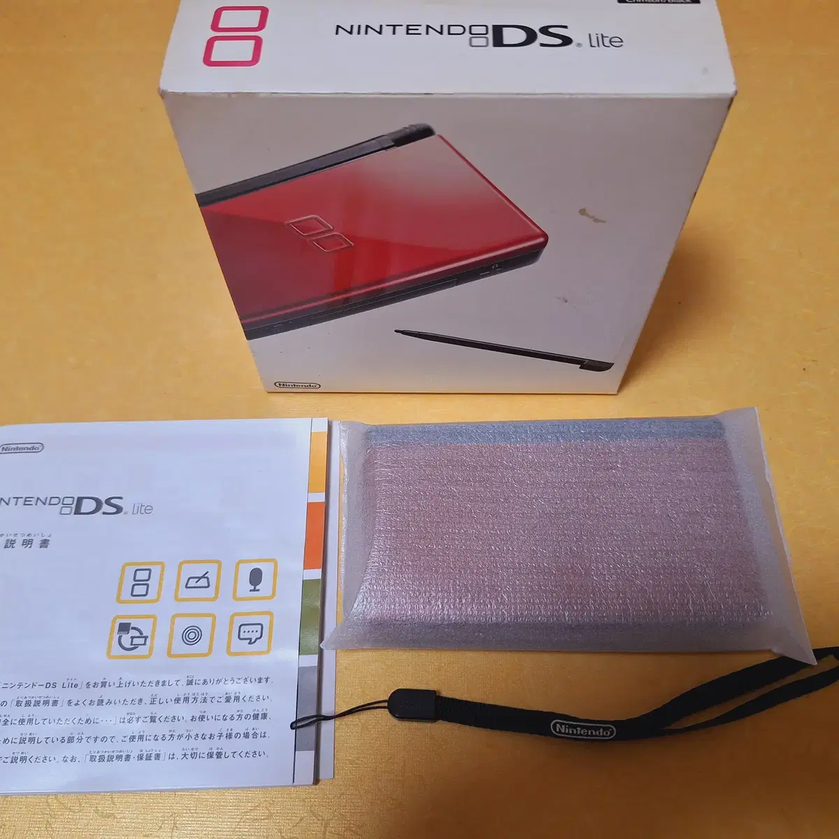 닌텐도 ds lite 크림슨블랙 일본판 박스셋 dslite dsi