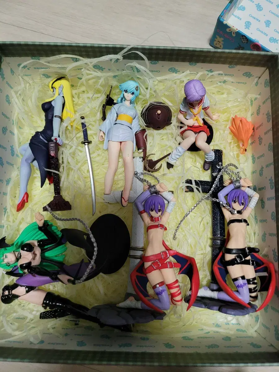 Sell Vampire Saber Gachapon Bundle