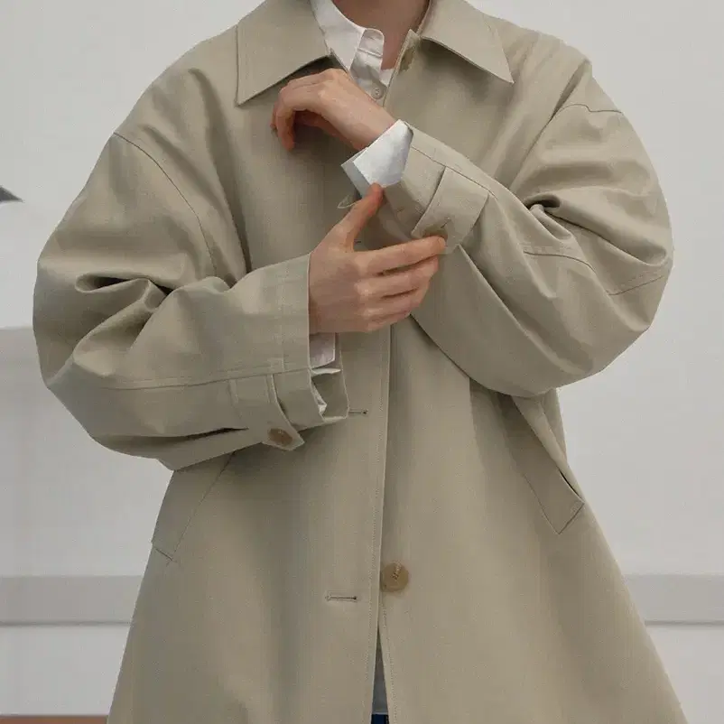 브렌다브렌든 button half coat beige