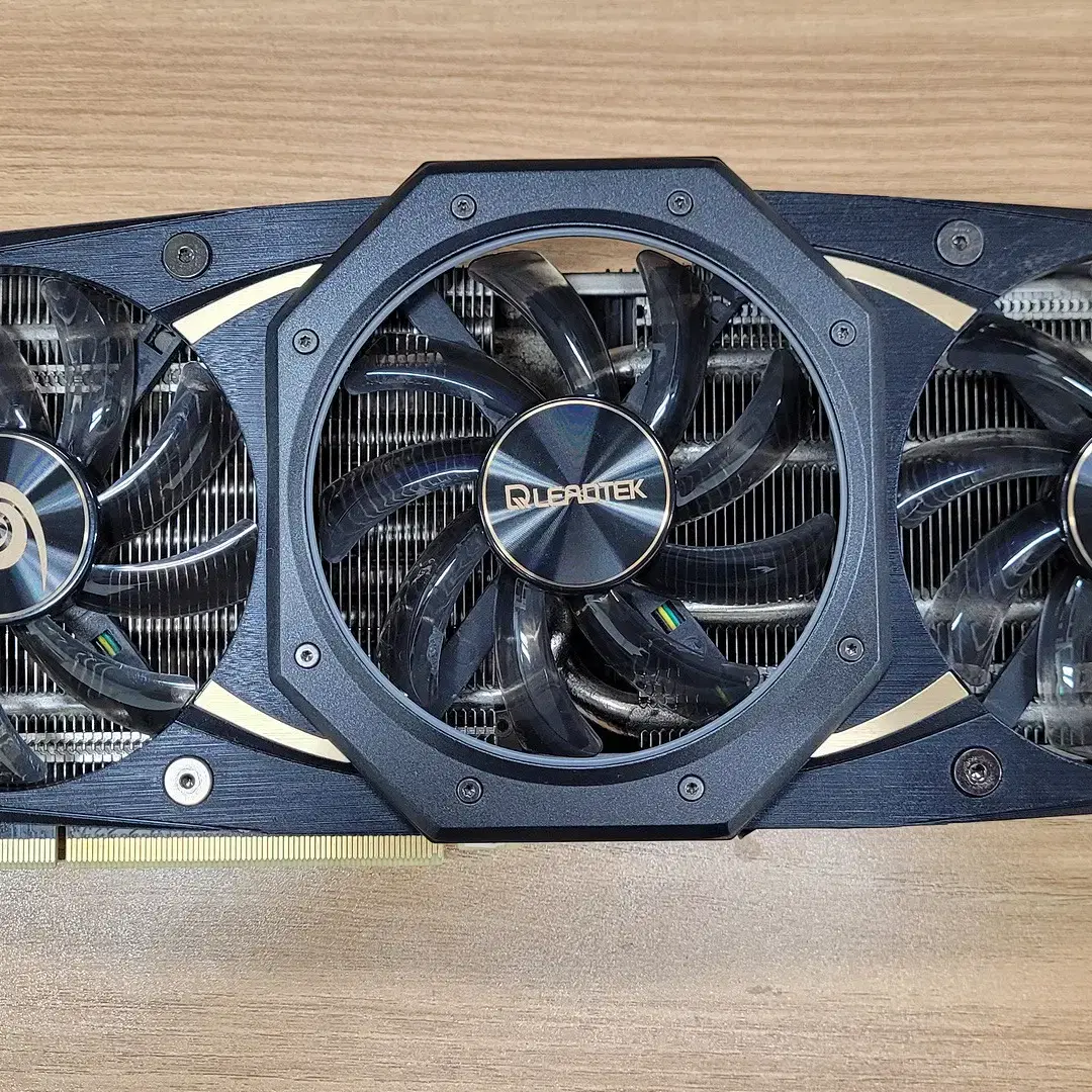 리드텍 WinFast RTX 2080 SUPER HURRICANE 8GB