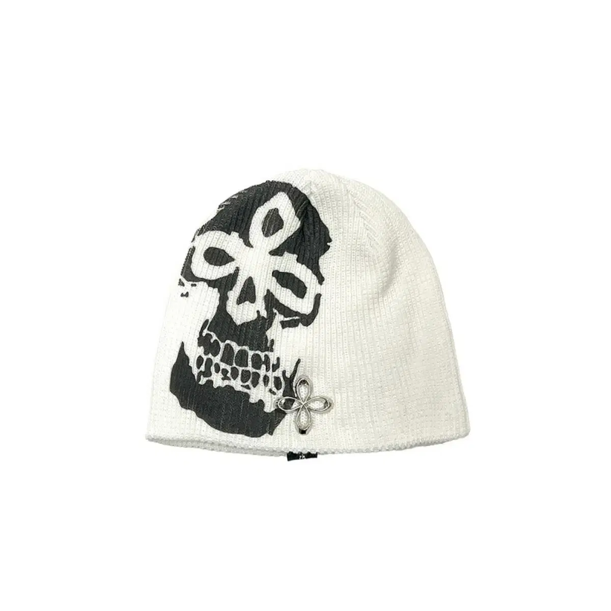 surgery clover skull beanie