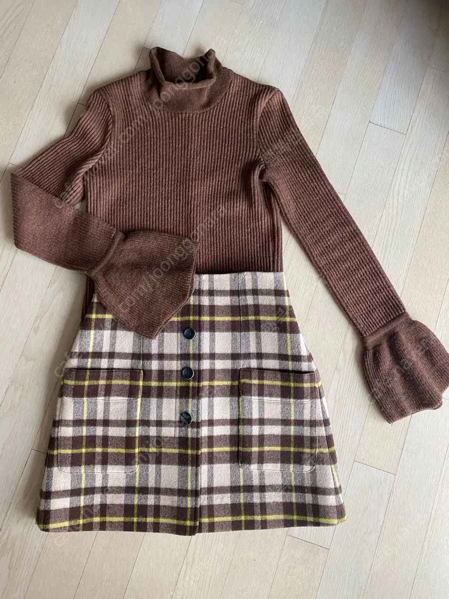 Duel. Knit tops. Check Miniskirt