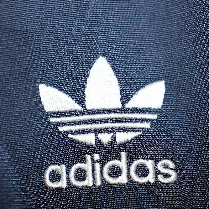 ADIDAS아디다스M