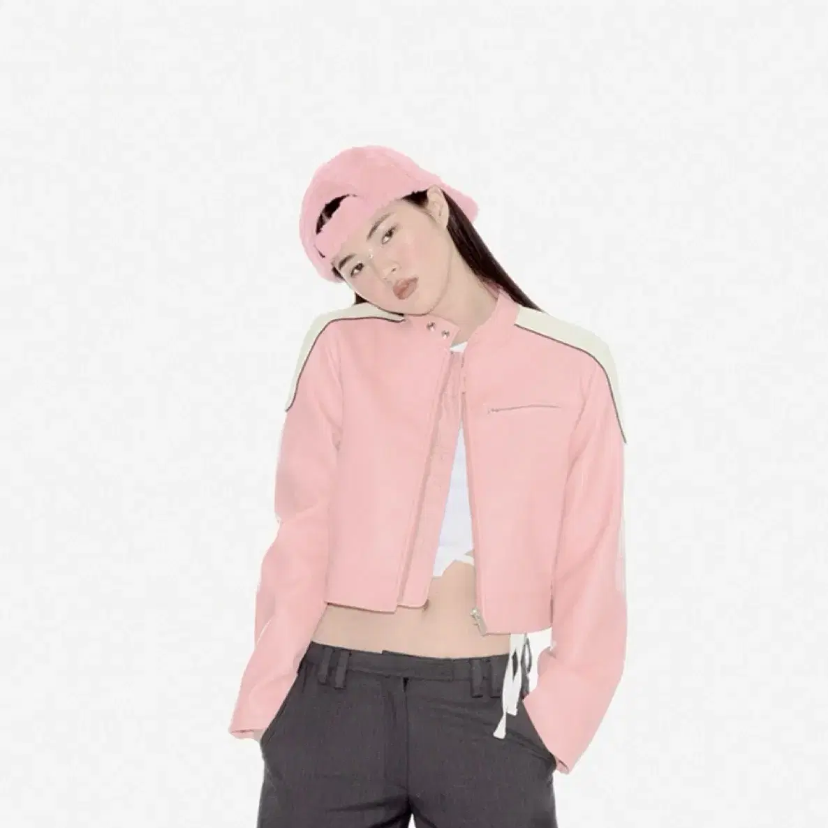 YOUHEE 유희 FUR BALL CAP (PINK)