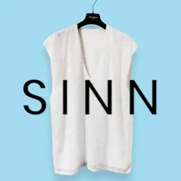 [미사용 새상품] SINN 화이트 V 넥 슬리브리스 원피스