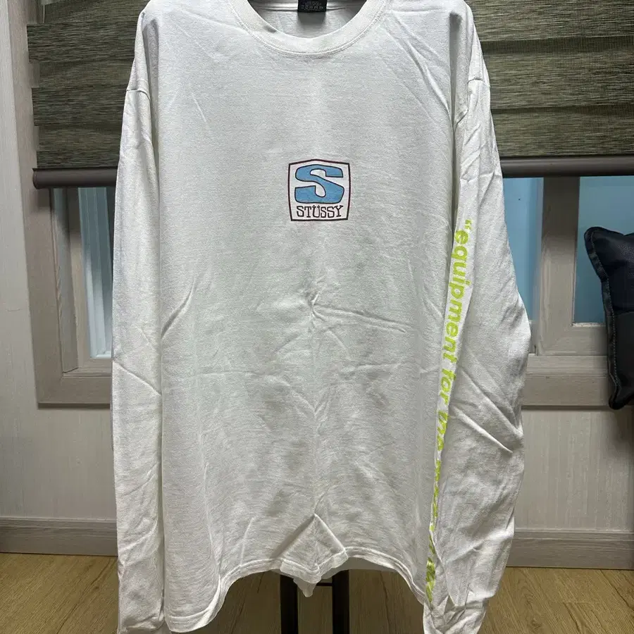 [XL]스투시 화이트 긴팔 티셔츠 (Stussy long sleeve)