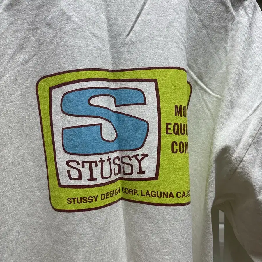 [XL]스투시 화이트 긴팔 티셔츠 (Stussy long sleeve)