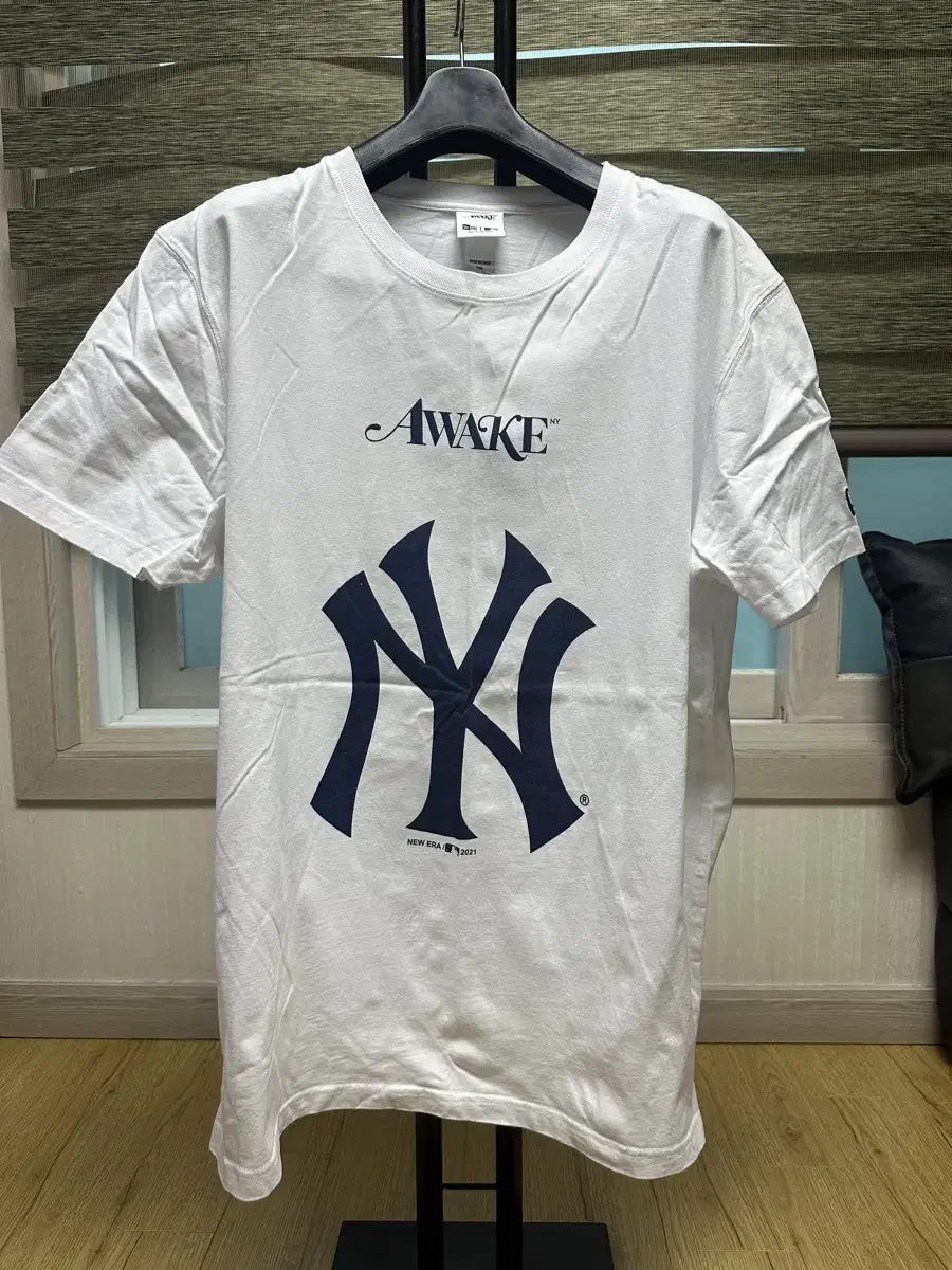 [2XL]어웨이크 뉴욕 AWAKE NY 뉴에라 콜라보 티셔츠