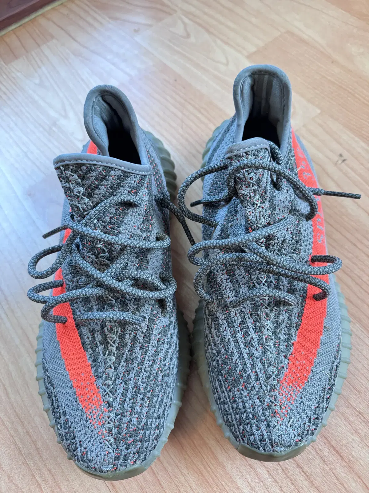 E.JI Boost Beluga v2 no-box status A.