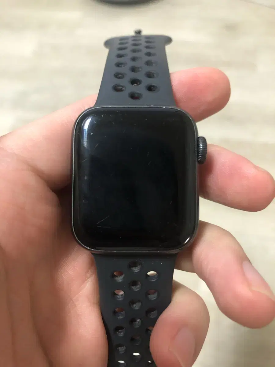 Sell Apple Watch SE 40mm Nike Version