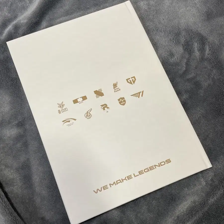 2024 LCK YEAR BOOK 이어북/포토북