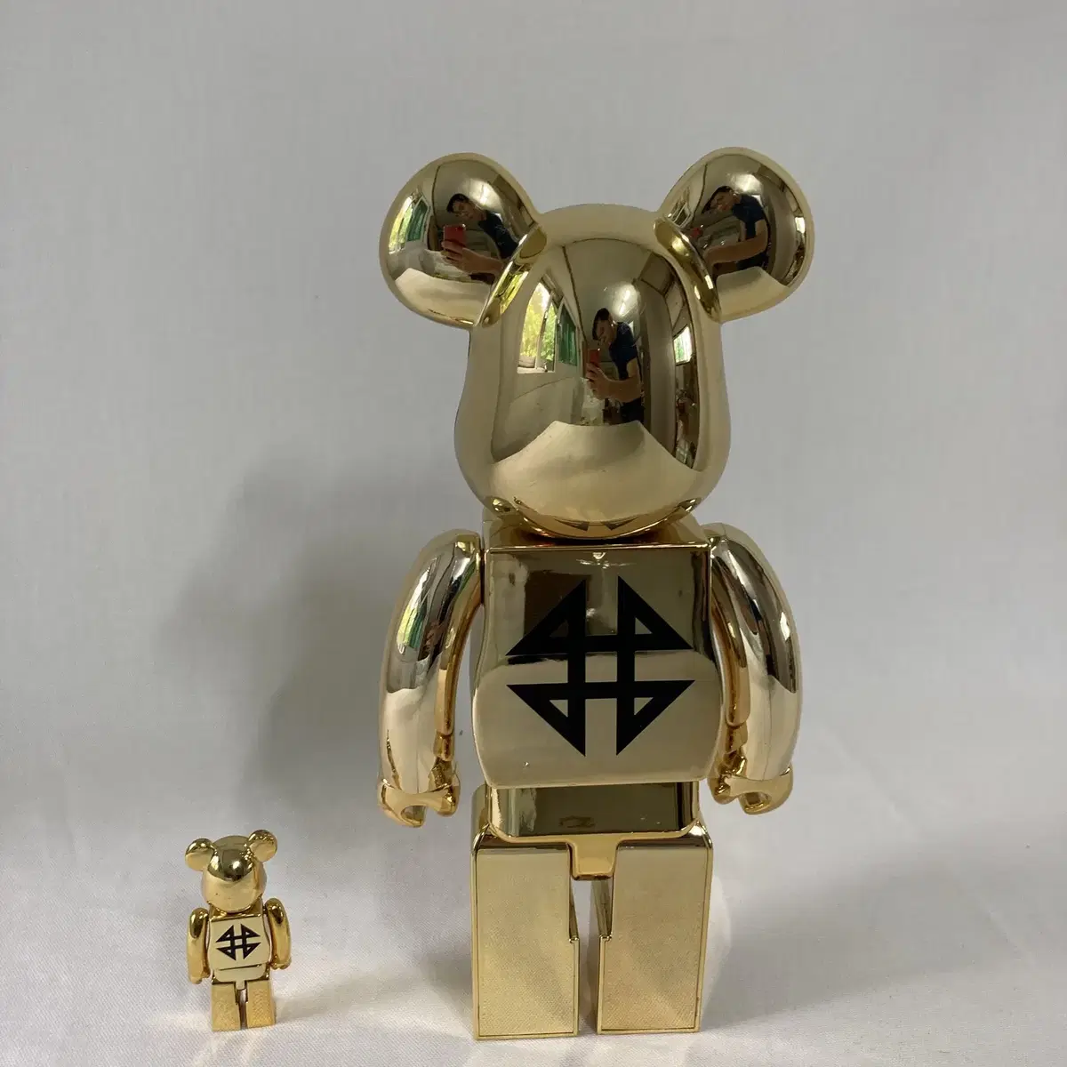 매드사키 한정판 베어브릭 400% Madsaki Bearbrick