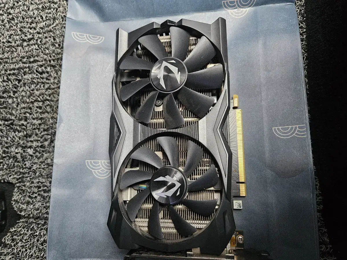 ZOTAC 2070 그래픽 카드