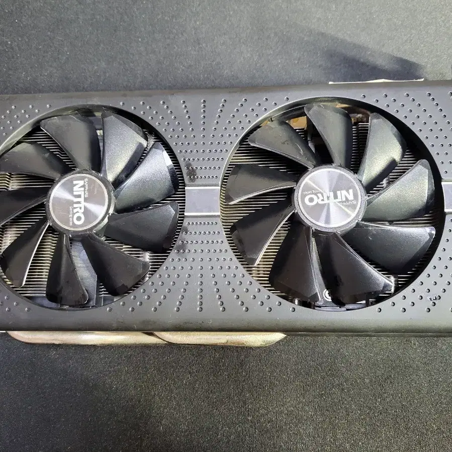 그래픽카드 SAPPHIRE NITRO RX580 8GB