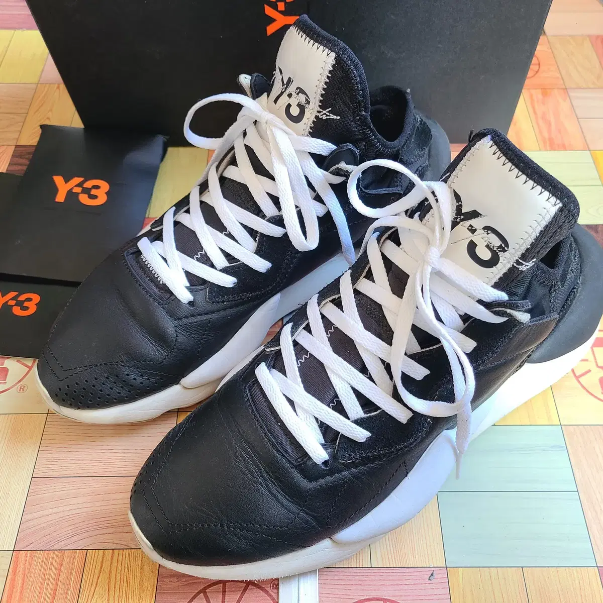 Y-3 카이와 블랙 화이트 요지야마모토 265 비브람 밑창보강 y3