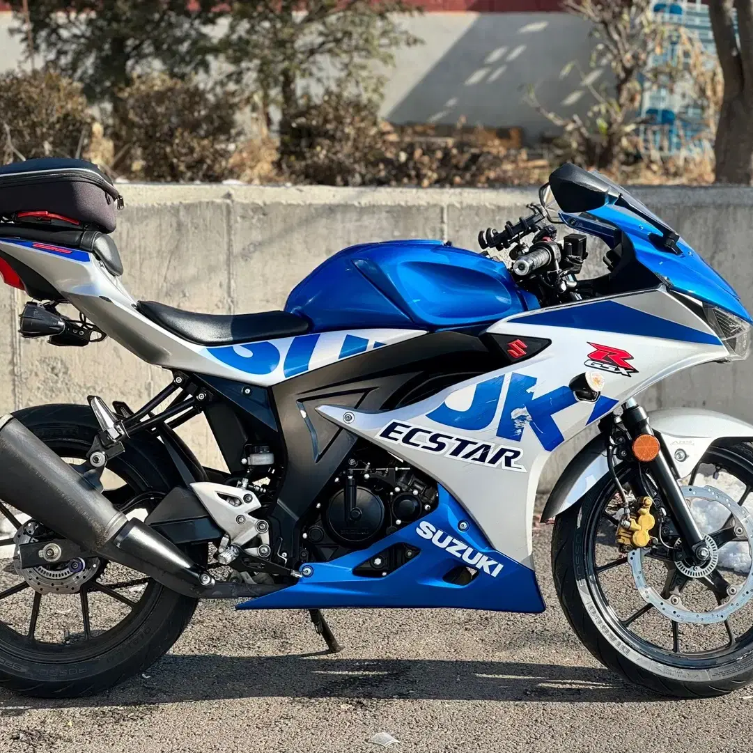 gsxr125 21년식 2만키로/ 투채널블박 / 스페셜카울 저렴히 판매