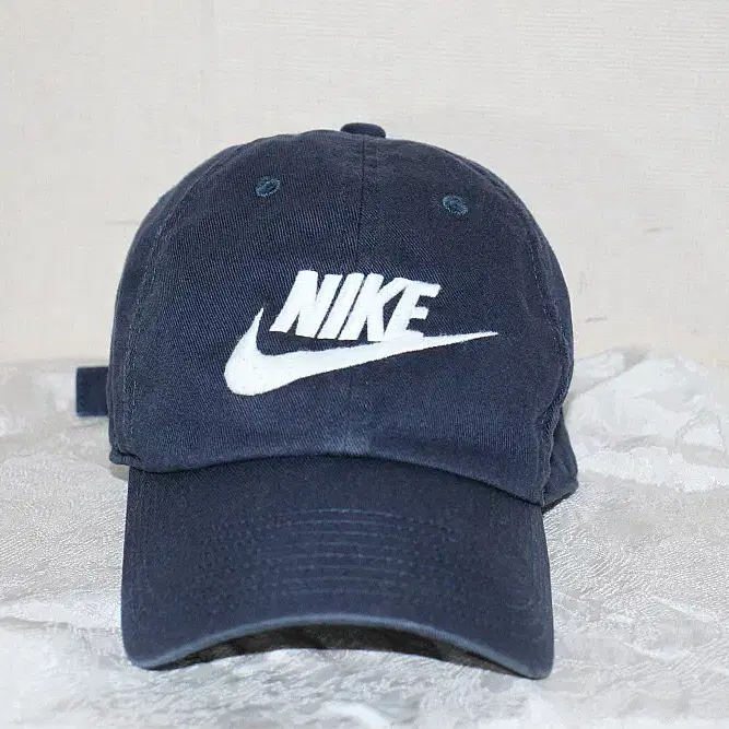 Nike 나이키헤리티지볼캡