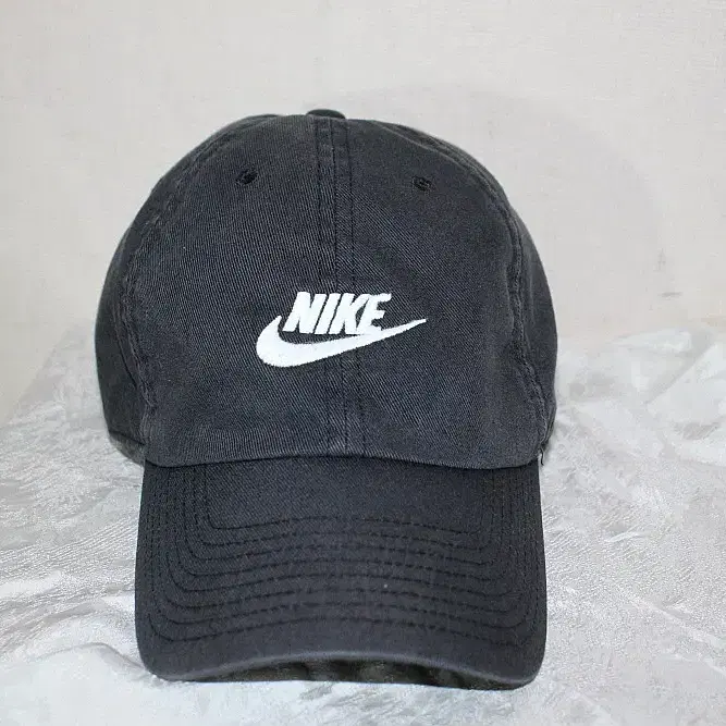 Nike 나이키헤리티지볼캡