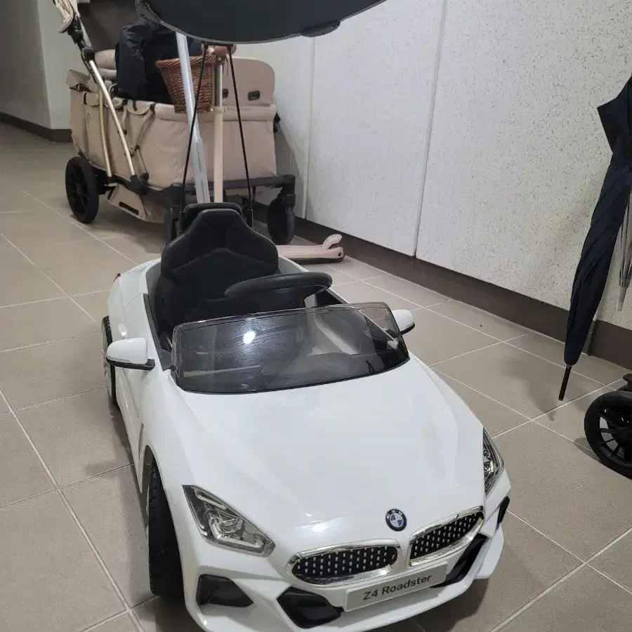 대호토이즈 bmw z4 푸쉬카 붕붕카 팝니다