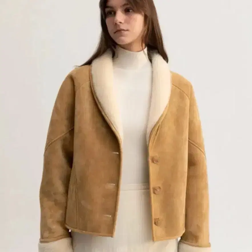 르 signature shearling jacket 무스탕