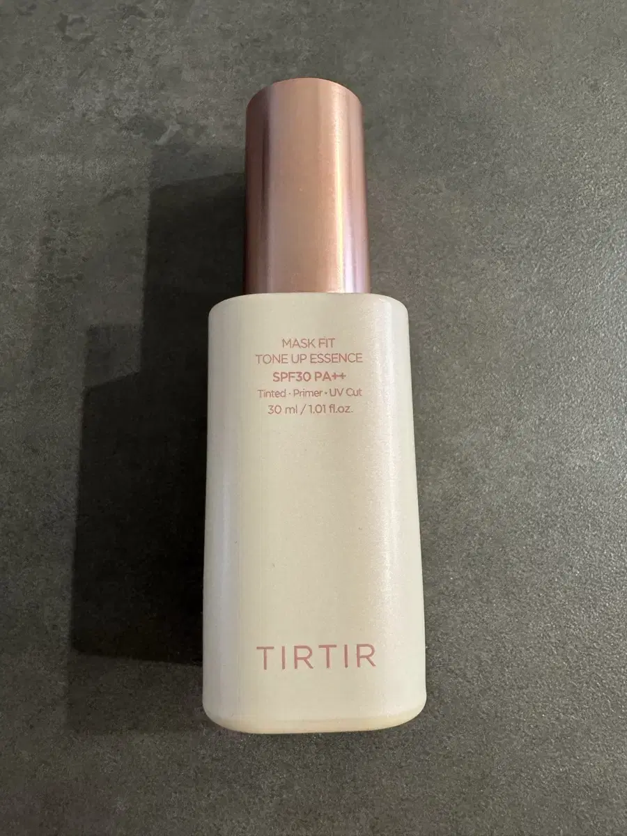 Tirtir Mask Fit Tone Up Essence