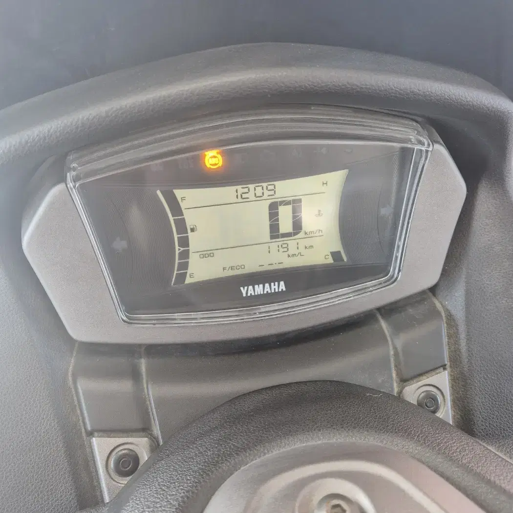 NMAX125 23년 1천km 앞뒤블박 무사고무꿍신차급판매합니다@